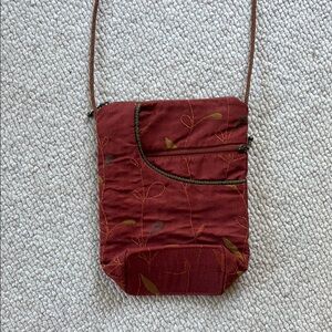 Embroidered Red and Green Crossbody Bag